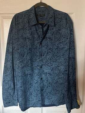 Express Design Studio Men's Blue Paisley Long Sleeve Button-Up Shirt    Size 17-